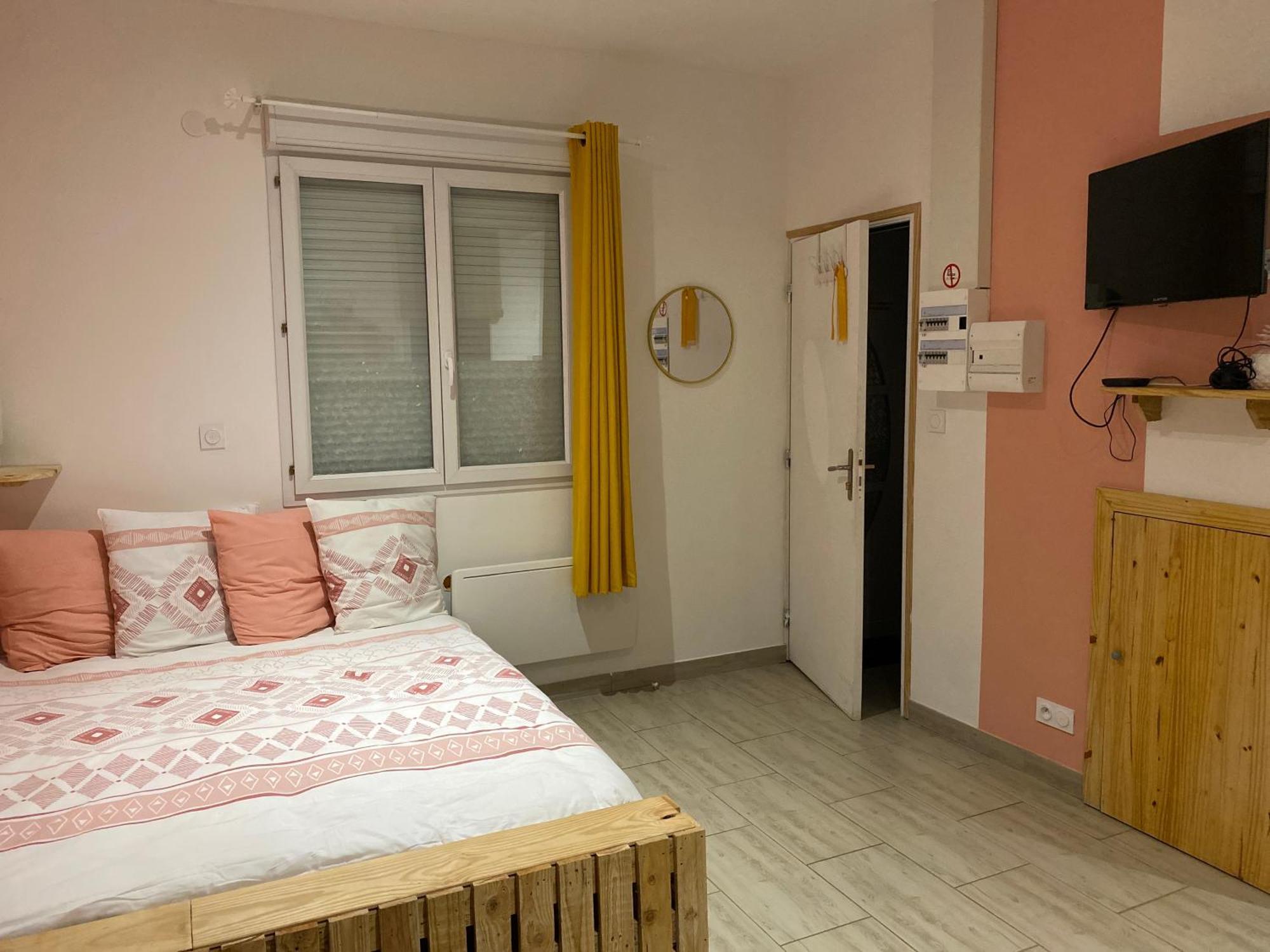 Apartamento La Petite Escapade Calais Exterior foto